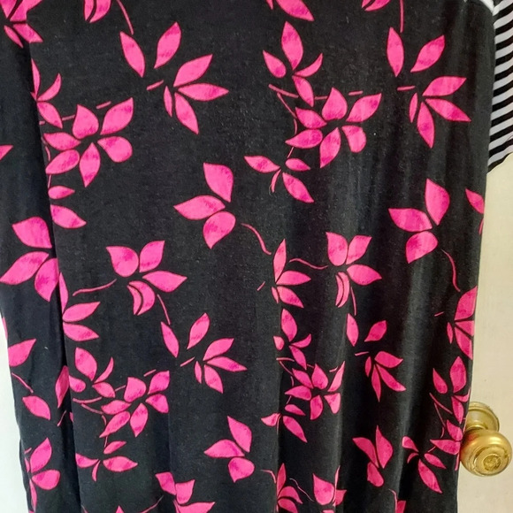 Lane Bryant Tie-Neck Subtle Swing Cami In Joy Stripe Tee - Picture 5 of 6